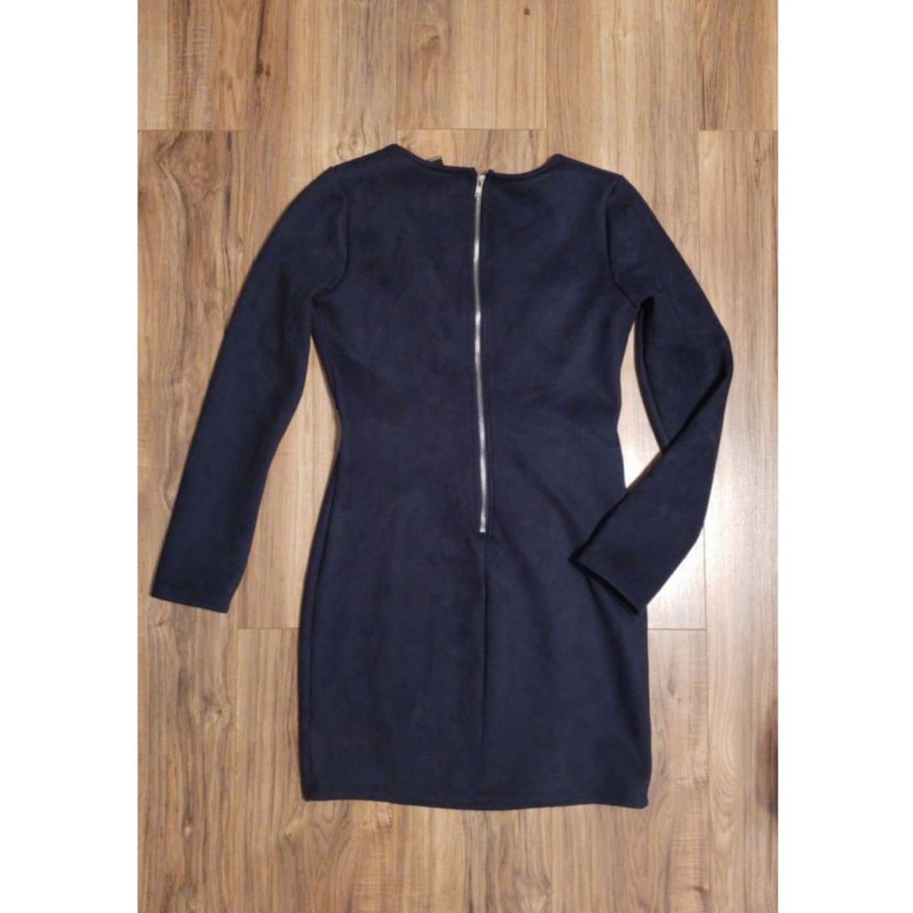 Windsor Dress - Picture 2 of 2